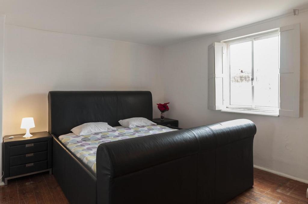 Hostal Locals & Lisboa